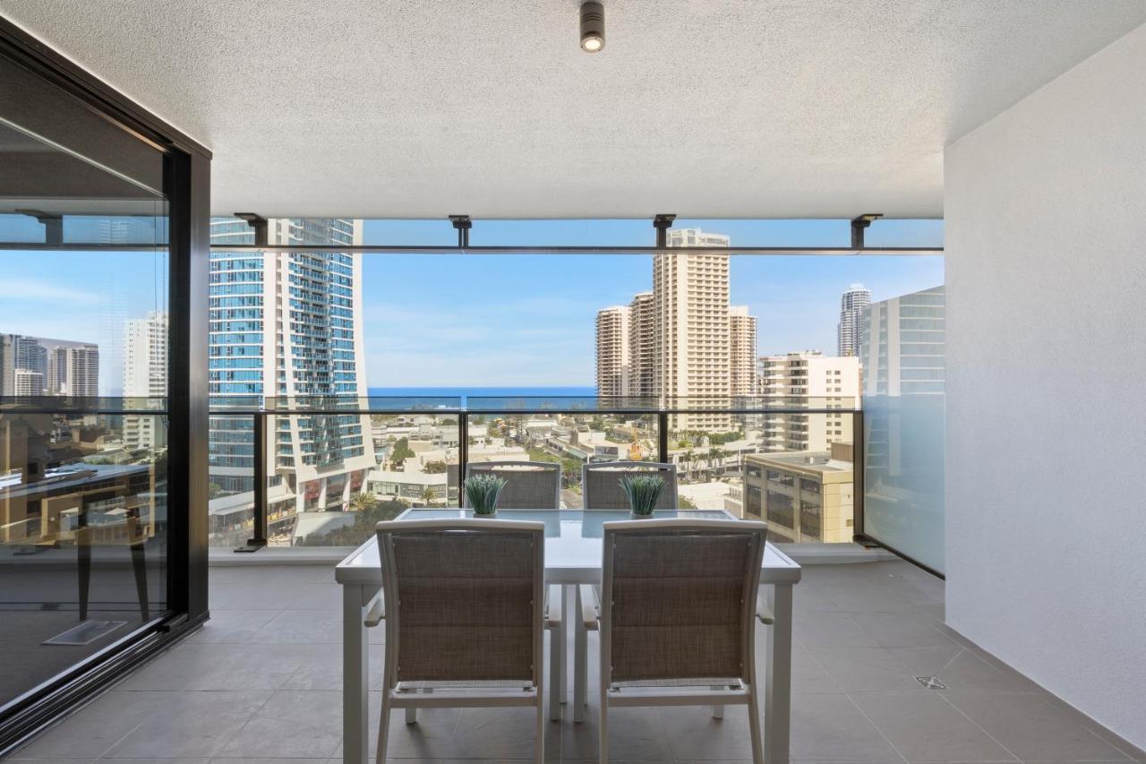 Circle On Cavill - Gclr Apartment Gold Coast Luaran gambar